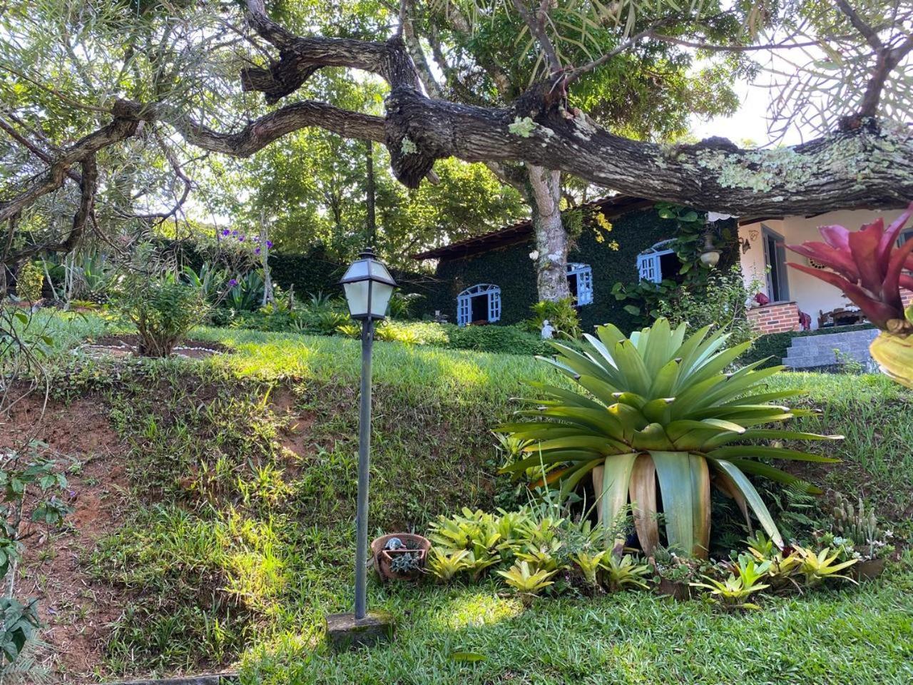 Pousada Casa Do Ipe Amarelo Miguel Pereira Esterno foto