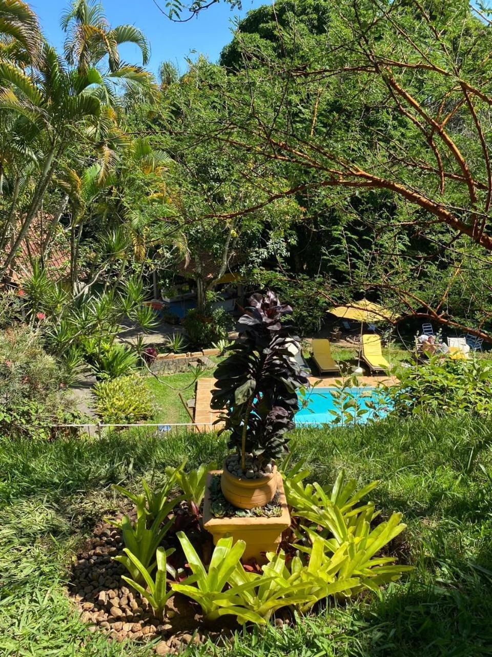 Pousada Casa Do Ipe Amarelo Miguel Pereira Esterno foto